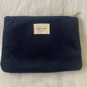 NWOT Sézane blue clutch with gold zipper